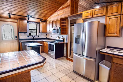 125 Hyde Away Lane, Weatherford, TX 76085 - Photo 5