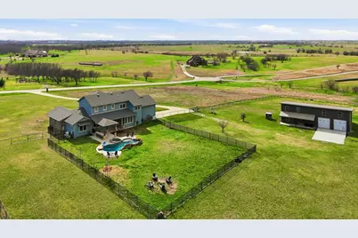 9630 Hackamore Court, Justin, TX 76247 - Photo 33