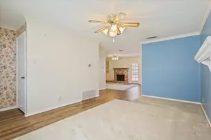 5226 Lake Shore Dr, Waco, TX 76710 - Photo 7