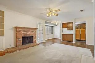 5226 Lake Shore Dr, Waco, TX 76710 - Photo 11