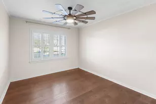 2208 Lake Ridge Cir, Waco, TX 76710 - Photo 27