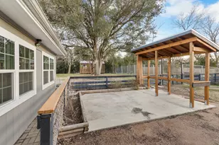 2208 Lake Ridge Cir, Waco, TX 76710 - Photo 37