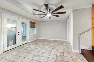 2208 Lake Ridge Cir, Waco, TX 76710 - Photo 33