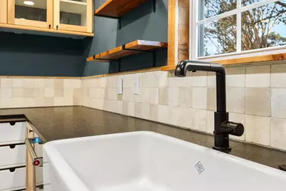 2208 Lake Ridge Circle, Waco, TX 76710 - Photo 21