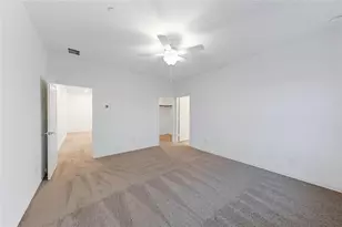 9920 Hennings St, Irving, TX 75063 - Photo 7