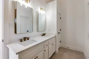 2207 Arbor Creek Dr, Carrollton, TX 75010 - Photo 21