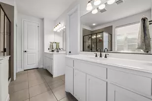 15529 Pioneer Bluff Trail, Fort Worth, TX 76262 - Photo 13