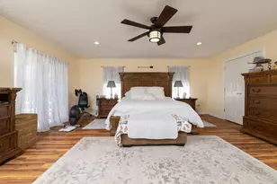 688 Harbor Dr N, Azle, TX 76020 - Photo 21