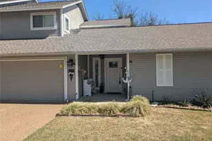 688 Harbor Dr N, Azle, TX 76020 - Photo 5