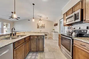 6901 Sharps Dr, Plano, TX 75023 - Photo 9