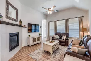 1808 Pelham Dr, Aubrey, TX 76227 - Photo 7