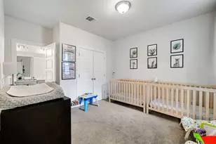 648 Aspen Valley Ln, Dallas, TX 75208 - Photo 27