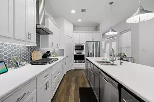 648 Aspen Valley Ln, Dallas, TX 75208 - Photo 7