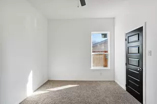 2114 Spikes St, Grand Prairie, TX 75051 - Photo 23