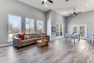 1620 Shadow Ln, Irving, TX 75060 - Photo 3