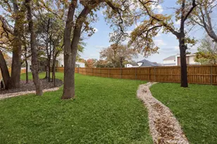 1620 Shadow Ln, Irving, TX 75060 - Photo 25