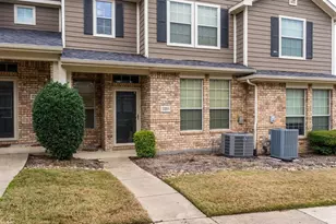 2205 Stoneleigh Pl, McKinney, TX 75071 - Photo 3