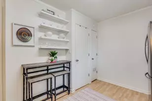 5022 W Mockingbird Ln, Dallas, TX 75209 - Photo 13