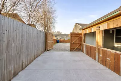 312 Halsey Street, Dallas, TX 75224 - Photo 3