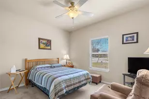 300 W McAfee St, Mabank, TX 75147 - Photo 23