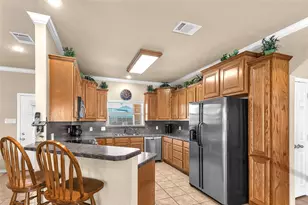 300 W McAfee St, Mabank, TX 75147 - Photo 15