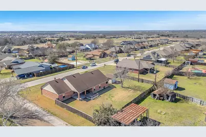 300 W McAfee Street, Mabank, TX 75147 - Photo 35