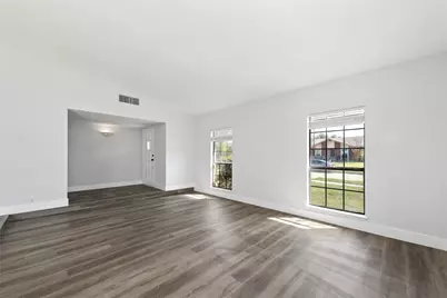 2119 Meadfoot Road, Carrollton, TX 75007 - Photo 3