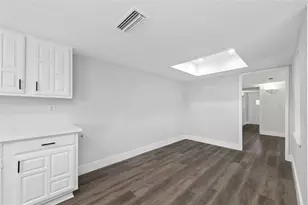 2119 Meadfoot Rd, Carrollton, TX 75007 - Photo 13