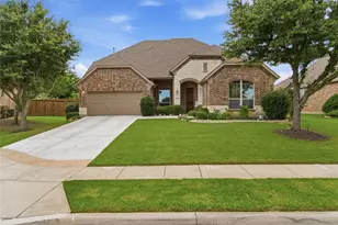 6205 Prairie Hill Ln, Flower Mound, TX 75028 - Photo 3