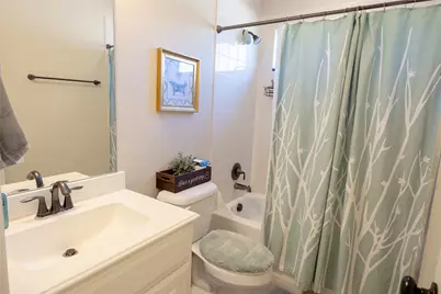 6205 Prairie Hill Lane, Flower Mound, TX 75028 - Photo 23