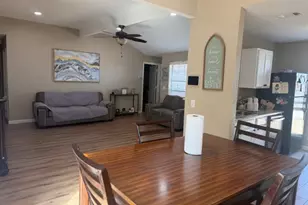 604 Red Coat Ln, Arlington, TX 76002 - Photo 9