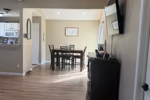 604 Red Coat Ln, Arlington, TX 76002 - Photo 11