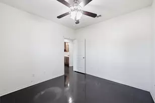 207 Hawk Ridge, Lacy Lakeview, TX 76705 - Photo 15