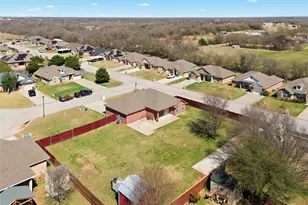 207 Hawk Ridge, Lacy Lakeview, TX 76705 - Photo 39