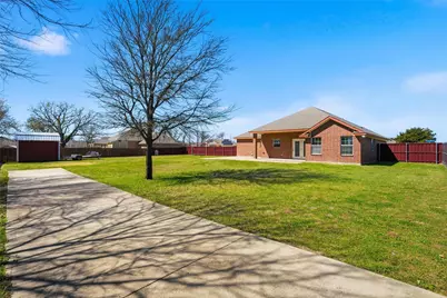 207 Hawk Ridge, Lacy Lakeview, TX 76705 - Photo 31