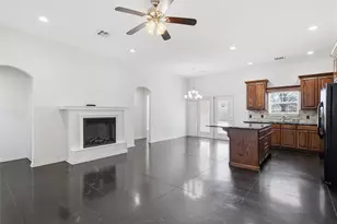 207 Hawk Ridge, Lacy Lakeview, TX 76705 - Photo 5