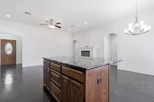 207 Hawk Ridge, Lacy Lakeview, TX 76705 - Photo 13