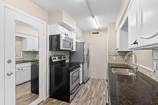 7812 Royal Ln, Dallas, TX 75230 - Photo 15