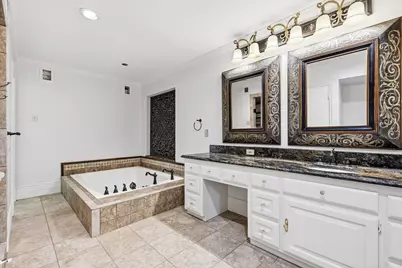 16815 Village Lane, Dallas, TX 75248 - Photo 19