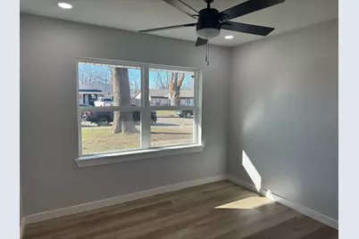 415 Bella Drive, Garland, TX 75040 - Photo 11