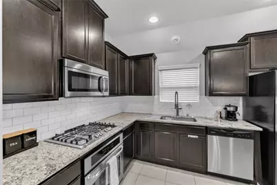 301 Noel Drive, McKinney, TX 75072 - Photo 11