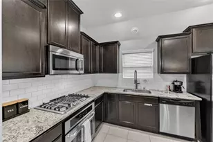 301 Noel Dr, McKinney, TX 75072 - Photo 11