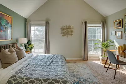 2130 Montclair Lane, Lewisville, TX 75067 - Photo 11