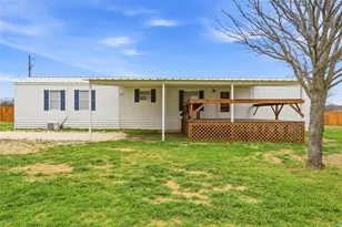 3100 Skylark St, Joshua, TX 76058 - Photo 1