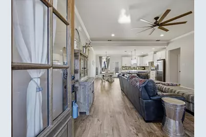 825 Holbrook Road, Springtown, TX 76082 - Photo 27