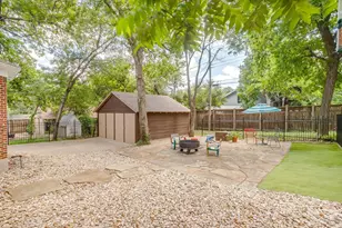 2204 Ashland Ave, Fort Worth, TX 76107 - Photo 11