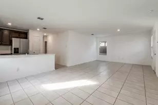 14008 Earlham St, Pilot Point, TX 76258 - Photo 11