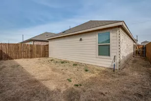 14008 Earlham St, Pilot Point, TX 76258 - Photo 25