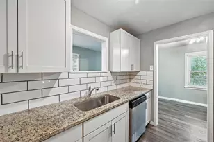 3465 Kellogg Ave, Dallas, TX 75216 - Photo 13