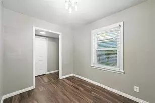 3465 Kellogg Ave, Dallas, TX 75216 - Photo 11